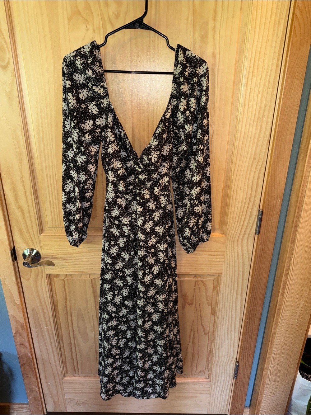 Lulus Black and Cream Floral V-Neck Dress
